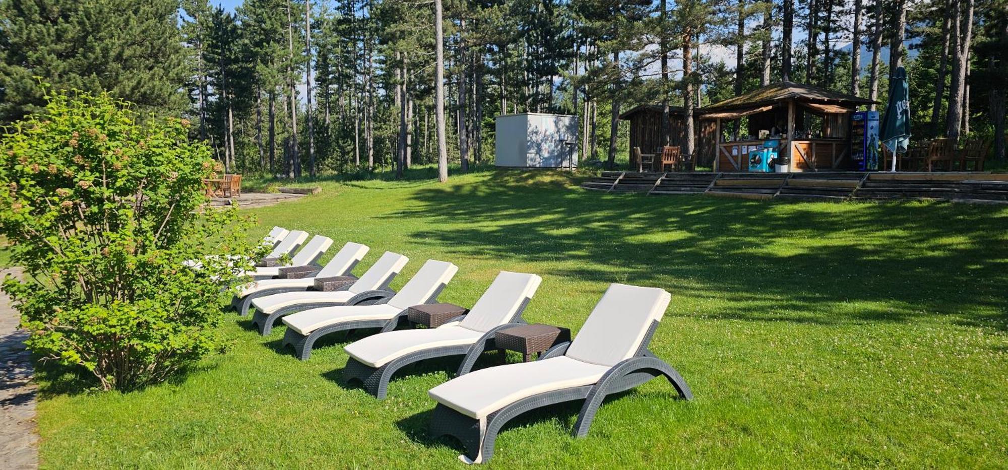 Green Peaks Suite In Pirin Golf & County Club Raslog Exterior foto
